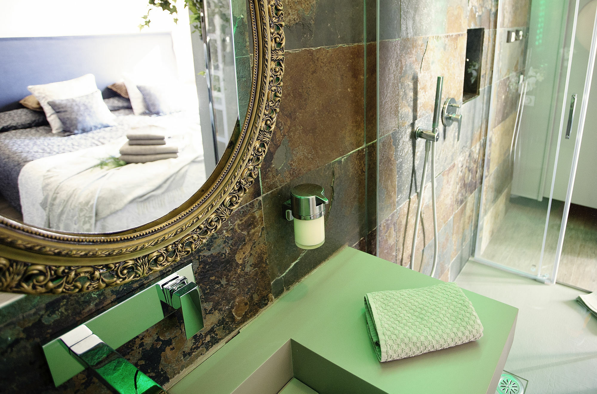Iloftmalaga Luxury Garden Apartment Bagian luar foto